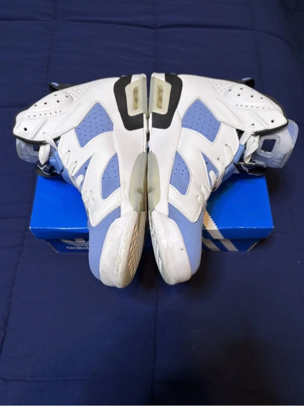 Jordan 6 Retro UNC Home 2022  Size 10.5